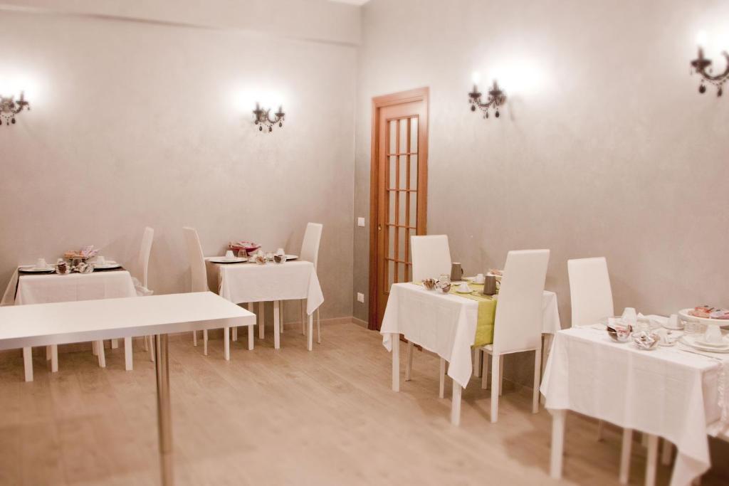 לינה וארוחת בוקר רומא Foscari House מראה חיצוני תמונה